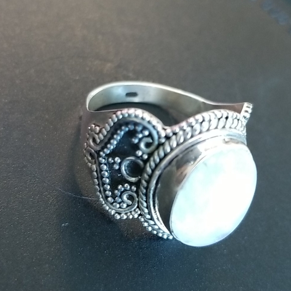925 Moonstone ring. - Picture 3 of 8